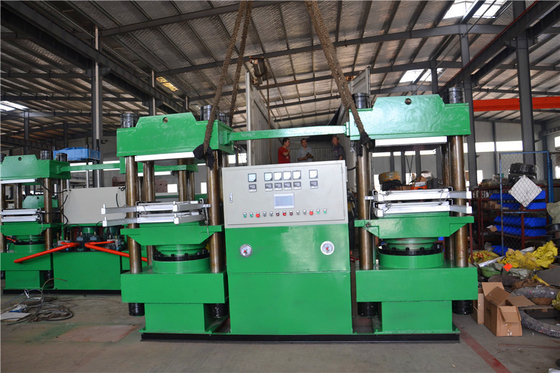 kopen Kolom Rubber Vulkaniserende Persmachine PLC Dubbele Rubber Hydraulische Vulkaniserende Pers online manufacture