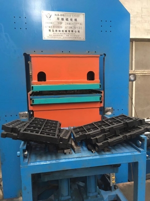 kopen De rubbermachine van de het schermvulcanisatie voor mijnbouw rubbernetwerk online manufacture