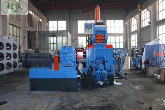 kopen 110L Mengkamer Rubber Interne Mixer Voeding door bovenste hulpmachine online manufacture