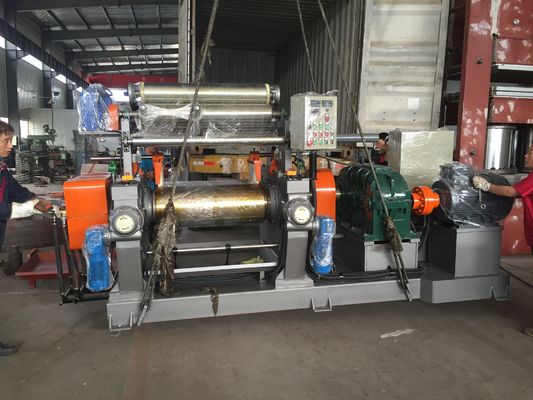 Goede prijs Kleine fabrieksprijs Rubbermengmolen met een roldiameter van 300 mm Voor kleine productiefabrieken online