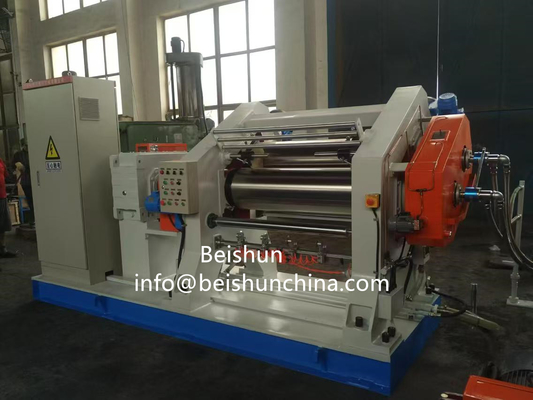Hoog nauwkeurige rubber roll calender machine produceren rubber transportbanden banden