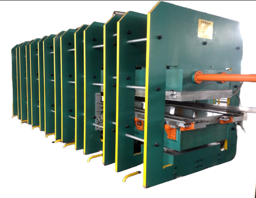 Aanpasbare vulcaniserende pers Rubber Heat Press Machine met PLC-besturingssysteem voor rubber cord Fabric Conveyor Belt Manufacturing Machine